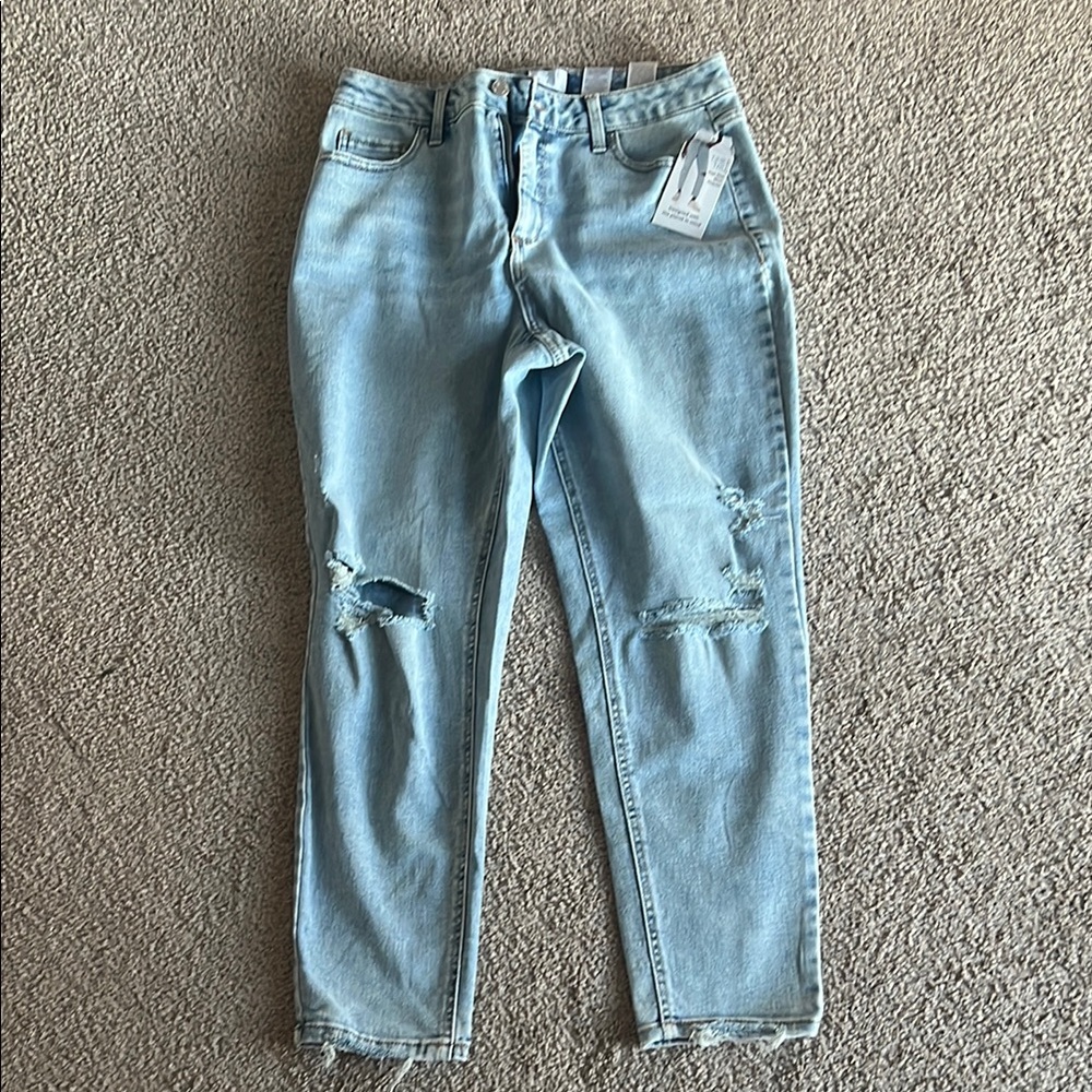 Time and Tru - Light Blue Distressed Women's Jeans (high rise mom, regular)